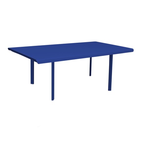 Table 10 personnes 260x100 abysse