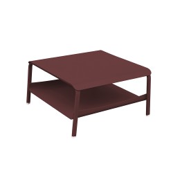 Table basse petit format bordeaux